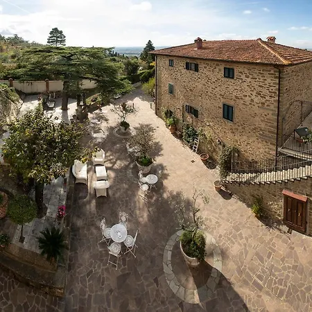 فندق Schiatti 3*